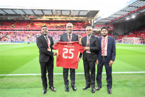 ލިވަޕޫލް އެފް.ސީއާއެކު ކުރިއަށް ގެންދާ ކެމްޕޭން ހަރަކާތް ފެށުމުގައި ބައިވެރިވެވަޑައިގަތުމަށް ރައީސް ކުރެއްވި ދަތުރުފުޅު ނިންމަވާލައްވައިފި