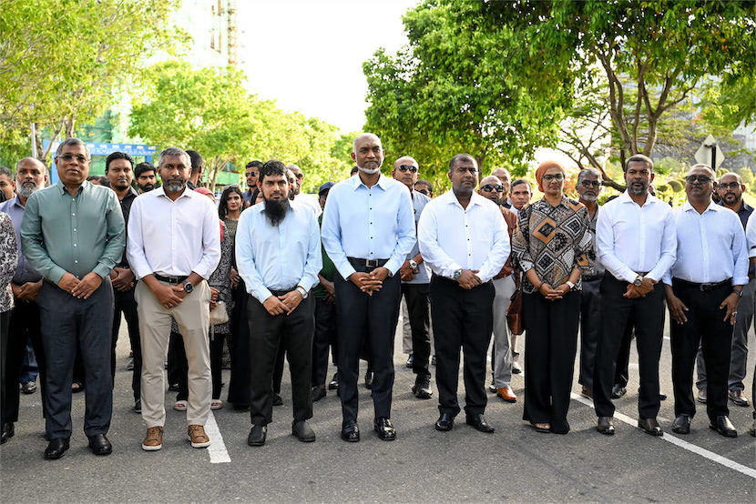 ދިވެހިރާއްޖޭގެ އިސްލާމީ ޔުނިވަރސިޓީގެ ސަނާބިލް ޢިމާރާތުގެ ބިންގާ ރައީސް އަޅުއްވައި ދެއްވައިފި