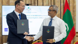 ރާއްޖޭގައި 38 މެގަވޮޓް އަވަރގެ ބެޓެރީ އެނަރޖީ ސްޓޯރޭޖް ސިސްޓަމްތައް ޤާއިމްކުރުމުގެ މަސައްކަތް ޗައިނާގެ ކުންފުންޏަކާ ޙަވާލުކޮށްފި