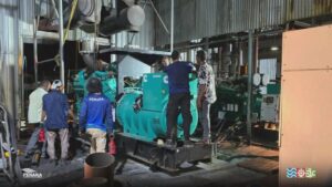 އައްޑޫ ސިޓީގެ ކަރަންޓުގެ މައްސަލަ ޙައްލުކުރުމަށް ގެންދިޔަ ޖަނެރޭޓަރު ބޭނުންކުރަން ފަށައިފި