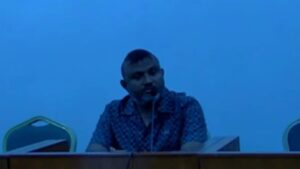 މޯލްޑިވް ގޭސްގެ ކުރީގެ އެމްޑީ މައުމޫނުގެ ޝަރީއަތް: އެކައުންޓަށް ސަޕްލަޔަރަކު ފައިސާ ޖަމާކުރިކަމަށް އޭނާގެ ބޭބެ އިއުތިރާފް ވެއްޖެ