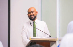 އޭސީސީގެ ރައީސް ޝާމިލްގެ މައްޗަށް އަޒްމިރަލްޑާ ހުށަހެޅި މައްސަލަ ނުބަލަން ފުލުހުން ނިންމައިފި