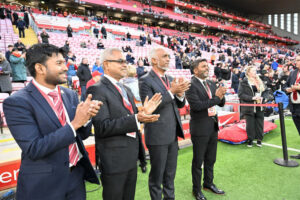 އިނގިރޭސި މަޝްހޫރު ފުޓުބޯޅަ ކްލަބް ލިވަޕޫލް އެފްސީ އާއި ގުޅިގެން ރާއްޖެ އިޝްތިހާރުކުރުމުގެ ކެމްޕޭން ރަސްމީކޮށް ފަށައިފި