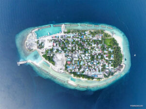 ބ. ކެންދޫގައި ކަރަންޓުގެ ޚިދުމަތް މެދުކެނޑެމުންދާތީ ރައްޔިތުންގެ ކަންބޮޑުވުން!