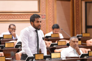 މެންބަރުންގެ މުސާރަ ކުޑަކުރުމަކީ ހާލަތަށް ބަލާއިރު ކުރުން ރަގަޅުކަމެއް: މެމްބަރު އަމީން ފައިސަލް