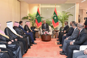 މައްކާ ރޫޓް އިނީޝިއަޓިވްގެ ސްޓިއަރިންގ ކޮމިޓީގެ ޗެއަރމަން ރައީސްގެ އަރިހަށް އިޙްތިރާމުގެ ޒިޔާރަތެއް ކުރައްވައިފި