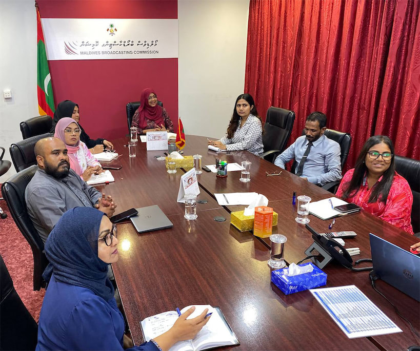 ފުލުހުން ބްރޯޑްކޮމްއަށް ވަނީ ސާވާގެ މައްސަލައެއް ހައްލުކުރުމަށް