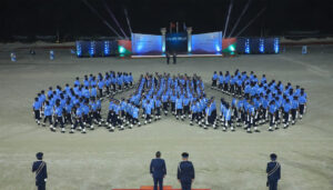 196 ފުލުހުން އަސާސީ ތަމްރީނުން ފާސްވެ، ހުސެއިން ތާއިމަށް ކޮމިޝަނާރުގެ ޚާއްޞަ އެވޯޑު