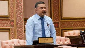 ސުޕްރީމް ކޯޓުގެ ފަނޑިޔާރުން ވަކިކުރުމުގެ މައްސަލަ ބަލާ ކޮމިޓީގެ މެންބަރަކު ބަދަލުކޮށްފި