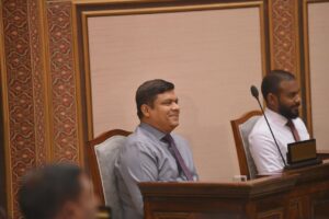 ޓްރާންސްޕޯޓް މިނިސްޓަރުގެ އިތުބާރު ނެތްކަމަށް ފާހެއް ނުވި