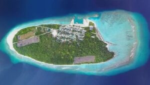 ރ. އަތޮޅު ދެކުނު ބިތުގައި އެއާޕޯޓް އަޅާނެ ރަށެއް ހޮވުމަށް ވޯޓަކަށް ދާން ނިންމައިފި