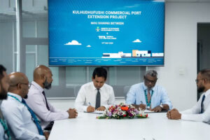 ކުޅުދުއްފުށީ ސަރަހައްދީ ބަނދަރު އިތުރަށް ތަރައްޤީކުރުމުގެ އެއްބަސްވުމުގައި ސޮއި ކޮށްފި