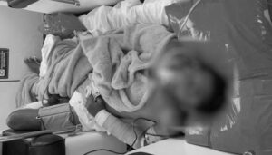 ލަނޑާ ނަގަން ފައިބާ އުޅުނު މީހެއްގެ ގައިމަތިން ލޯންޗު ދިޔުމުން އަތް ބުރިވެ ބޮޑެތި އަނިޔާތަކެއް ލިބި މާލެ ގެނެސްފި