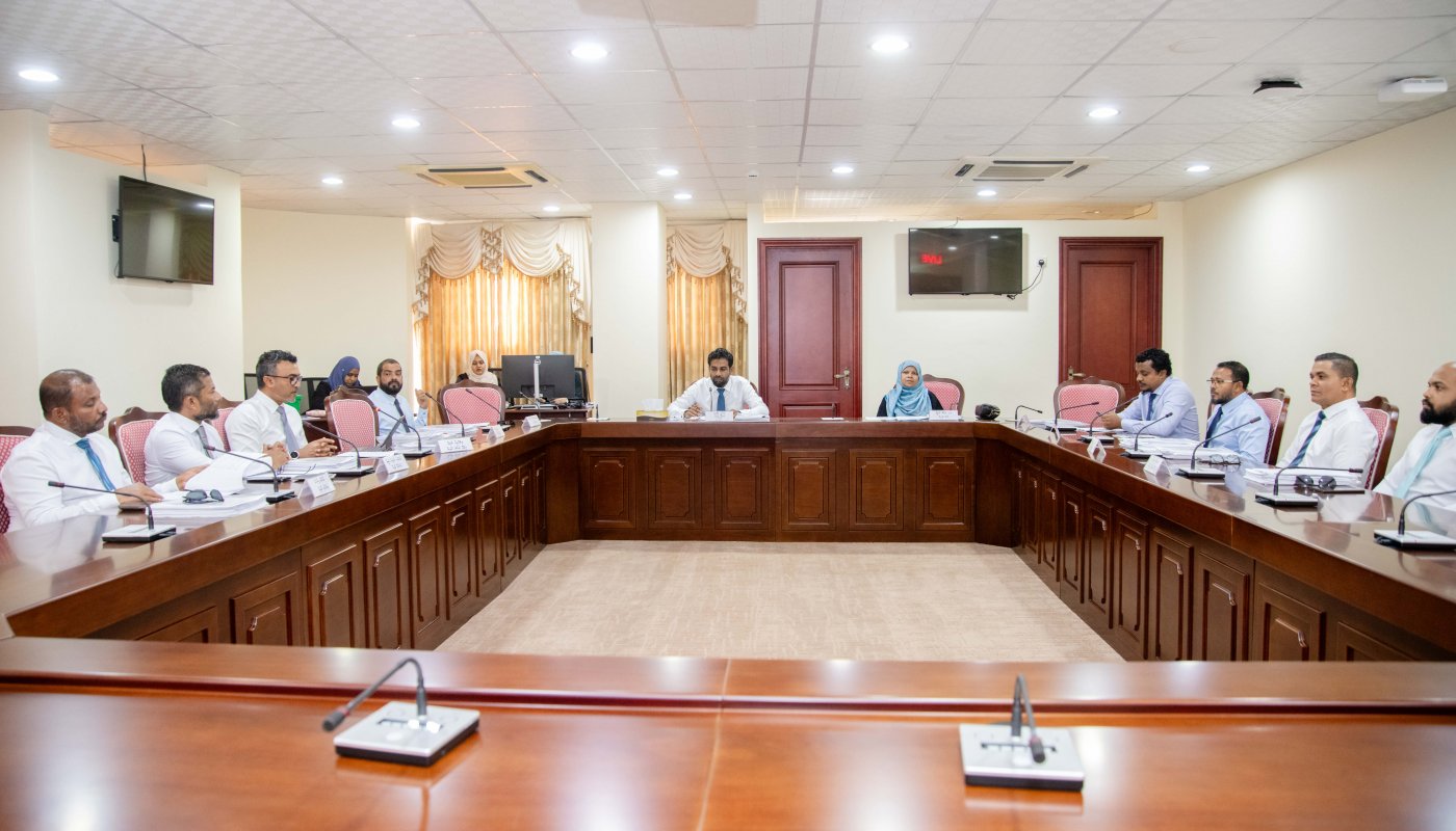 ސޯޝަލް މީޑިއާ މައްސަލަތައް ދިރާސާކުރި މަޖިލީހު ކޮމިޓީ ބައްދަލުވުން ސިއްރުކޮށްފި