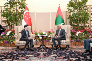 ރައީސުލްޖުމްހޫރިއްޔާ، ސިންގަޕޫރުގެ ބޮޑުވަޒީރާ ބައްދަލުކުރައްވައިފި