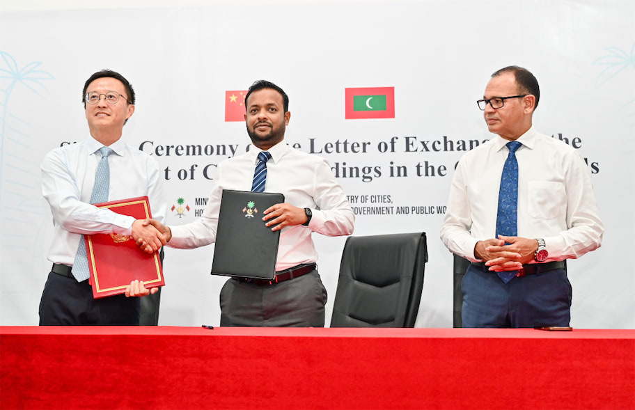 ކައުންސިލް އިދާރާތަކުގެ ޖާގައިގެ ދަތިކަން ހައްލުކުރުމަށް އަޅާ 50 އިމާރާތް އެޅުމަށް ޗައިނާއިން އެހީވަނީ