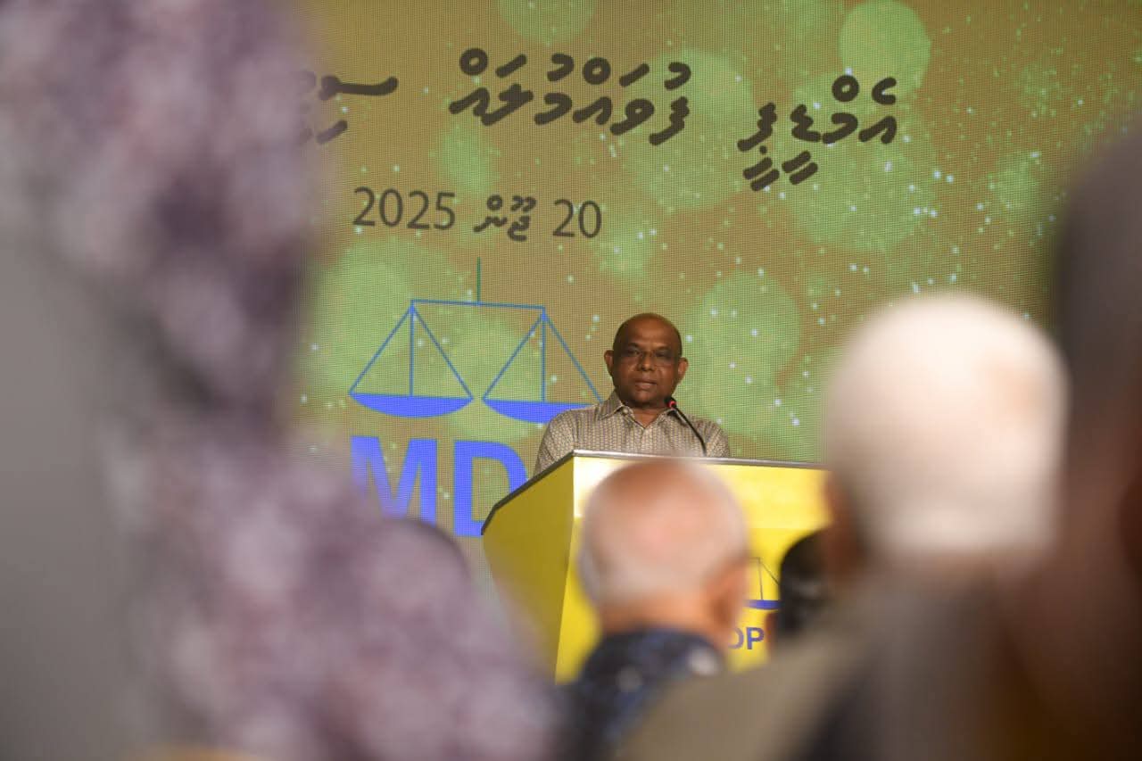 މާޒީ ފަހަތަށް ދޫކޮށްލުމަށްފަހު ދާންވީ ކުރިއަށް: ޝާހިދު