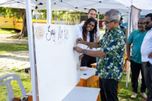 ލ. އަތޮޅުގައި ޕްލާސްޓިކް މަދުކުރުމަށް ޚާއްސަ "ބިޔޯންޑް ޕްލާސްޓިކް ފެސްޓިވަލް" ބާއްވައިފި