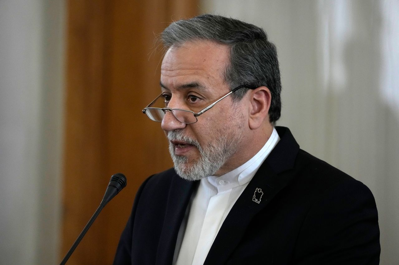 އެމެރިކާއާއެކު ސުލްހައިގެ ވާހަކަދެއްކުމެއް ނެތް، އެއްގަމު މަގުން އަރައިފިނަމަ އޮތީ ނުރައްކާ: އީރާން