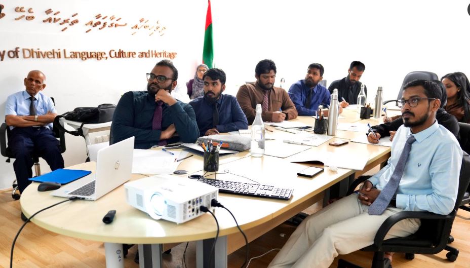 ކަޅުއޮށްފުންމި ފަށަން: ދިވެހި ގައުމިއްޔަތު ދިރުވުމަށް ޒުވާނުން ތަމްރީން ކުރާ އައު ޕްރޮގްރާމް ފަށައިފި