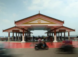 މިނިވަން ދުވަހުގެ ތައްޔާރީތަކާ ގުޅިގެން ޖުމްހޫރީ މައިދާނާއި އިއްޒުއްދީން ފާލަން ވަގުތީ ގޮތުން ބަންދުކުރަނީ