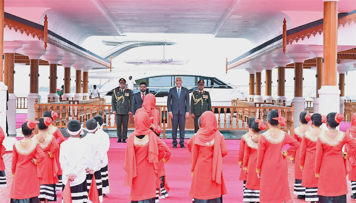 ލަންކާ ރައީސް އަނޫރާ ކުމާރާ ޑިސަނާޔަކެއަށް ދިވެހި ސަރުކާރުން ރަސްމީކޮށް މަރުޙަބާ ދަންނަވައިފި