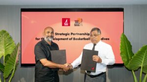 ބޭންކް އޮފް މޯލްޑިވްސް އިން މޯލްޑިވްސް ބާސްކެޓްބޯލް އެސޯސިއޭޝަންއާއެކު އެއްބަސްވުމެއްގައި ސޮއިކޮށްފި