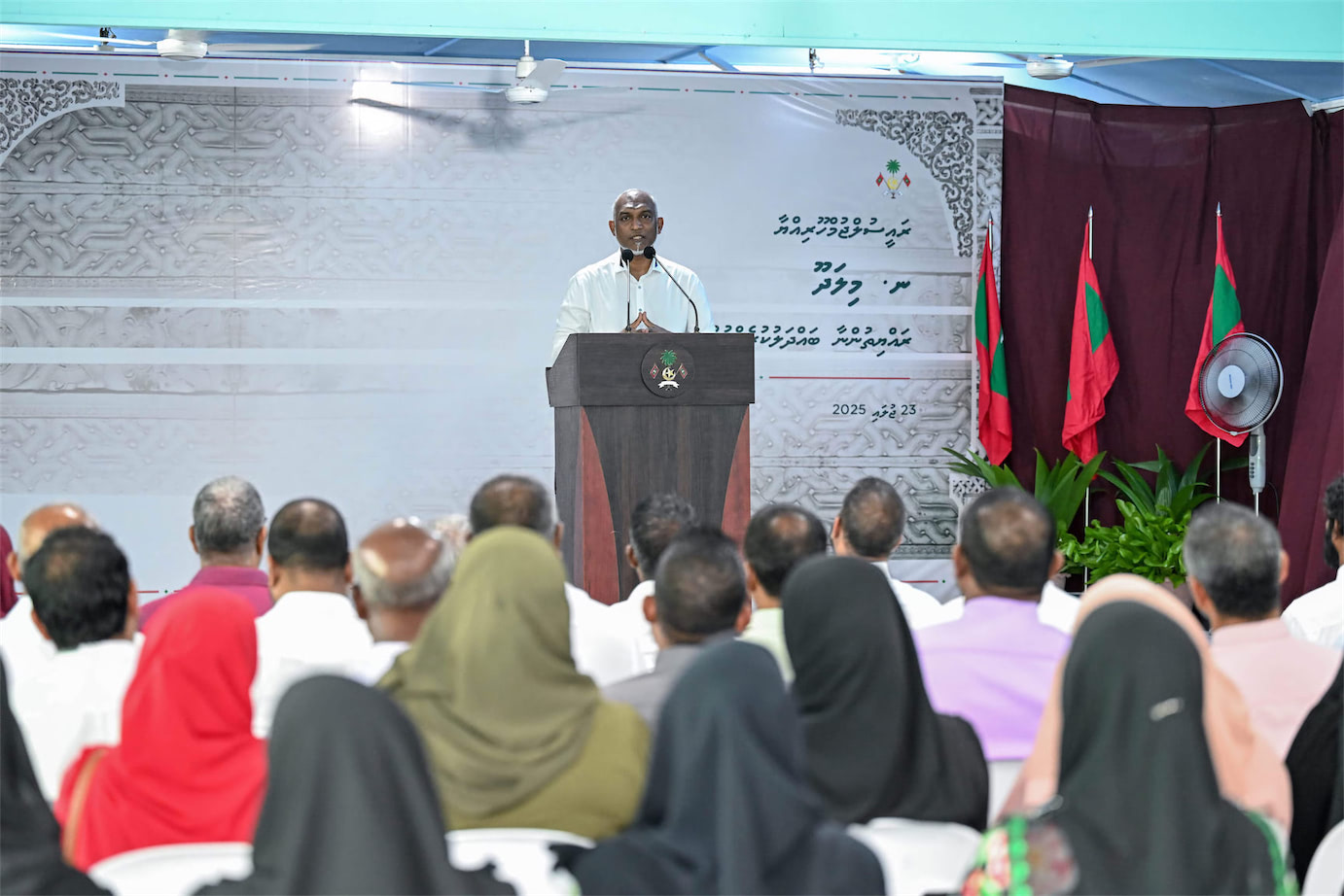 މިލަދޫ ގިރާ ސަރަޙައްދު ހިމާޔަތްކުރުމުގެ މަސައްކަތާއި މަގު ހެދުމުގެ މަސައްކަތް އަންނަ އޯގަސްޓް މަހު ފަށާނަން: ރައީސް