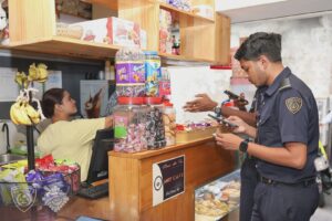 މާލޭގެ ކެފޭއަކުން ޤަވާއިދާ ޚިލާފަށް މަސައްކަތް ކުރަމުންދިޔަ ބިދޭސީއެއް ހައްޔަރު ކޮށްފި