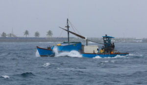 ވައިގަދަވެ ކަނޑު ގަދަވުމުގެ ސަބަބުން ބައެއް ސަރަހައްދުތަކަށް ހުދު ސަމާލު ނެރެފި