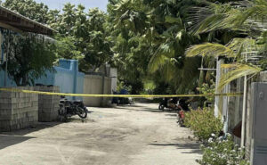 މާޅޮހުގައި ޒަޚަމްތަކާއެކު މަރުވި އަބްދުއްރަހްމާން އާދަމްގެ ހަށިގަޑު ޕޯސްޓުމޯޓަމް ހެދުމަށް މާލެ ގެންނަނީ