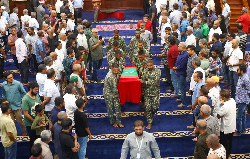 ޙަސަން ޞާބިރު ރަސްމީ ޢިއްޒަތުގައި ފަސްތާނު ލައިފި