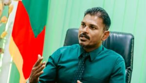 ތިނަދޫ ކައުންސިލުގެ ވެރިން ސަސްޕެންޑް ކުރި މައްސަލަ ކޯޓަށް