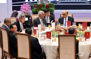 ސިންގަޕޫރާއެކު ގުޅުން ބަދަހިކުރުމަށް އާ ދޮރުތަށް ހުޅުވުމަށް ރާއްޖެއިން މަސައްކަތް ކުރާނެ: ރައީސް