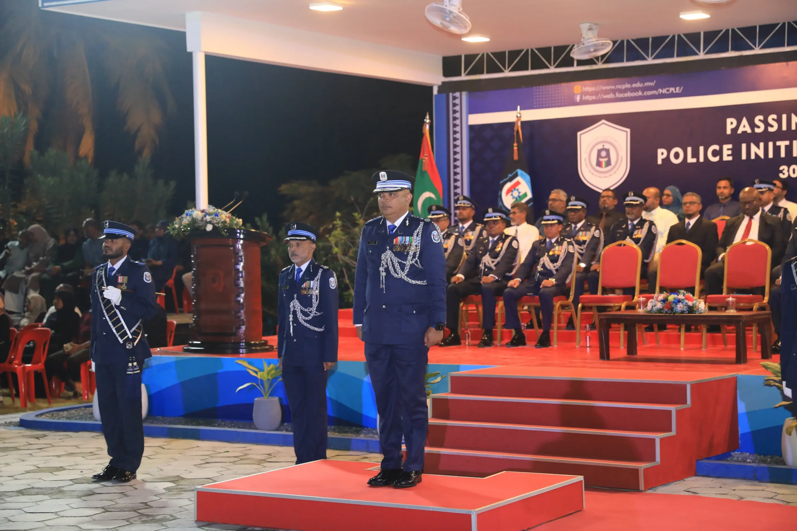 ފުލުހުންގެ ޔުނިފޯމަކީ ޒިންމާތަކާއެކު ކޮނޑުގައި އެޅިފައިވާ ވާޖިބެއްގެ ނިޝާނެއް: ސީޕީ ނަވީން