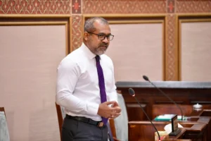 ސަރުކާރުގެ ވަފުދެއް އަވަހަށް ޗައިނާއަށް ދަނީ