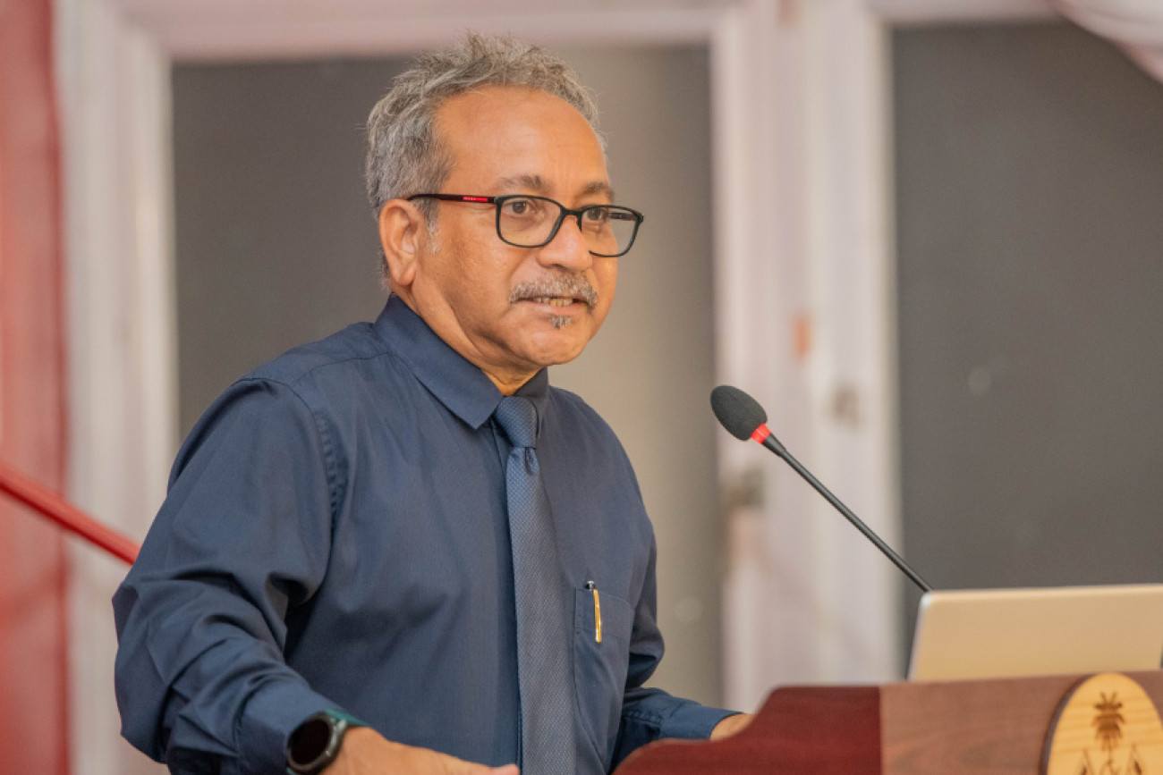 ފިނޭންސް މިނިސްޓަރުގެ އެޑްވައިޒަރަކަށް ހަމްދޫން ހަމީދު އައްޔަން ކުރެއްވި