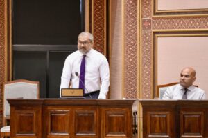 ފޮރިން މިނިސްޓަރު މަޖިލީހުގައި ދޮގު ހެއްދެވި ކަމަށް ބުނާ މައްސަލައެއް މަޖިލީހަށް ހުށަހަޅައިފި