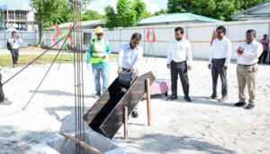 މުލަކު ސިއްޙީ މަރުކަޒު ހޮސްޕިޓަލަކަށް ބަދަލުކުރުމުގެ 24.5 މިލިޔަން ރުފިޔާގެ ޢަމަލީ މަސައްކަތް ފަށައިފި