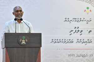 30 މަސްދުވަސް ތެރޭ ވިލުފުށީ އެއަރޕޯޓުގެ މަސައްކަތް އަދި 18 މަސްދުވަސްތެރޭ ހޮސްޕިޓަލުގެ މަސައްކަތް ނިމޭނެ: ރައީސް