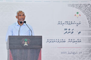 ވަންދޫ ބަނދަރު ތަރައްޤީކުރުމާއި ގިރާ ސަރަހައްދު ހިމާޔަތްކުރުމުގެ މަޝްރޫޢުގެ އަމަލީ މަސައްކަތް ވަރަށް އަވަހަށް ފެށޭނެ: ރައީސް