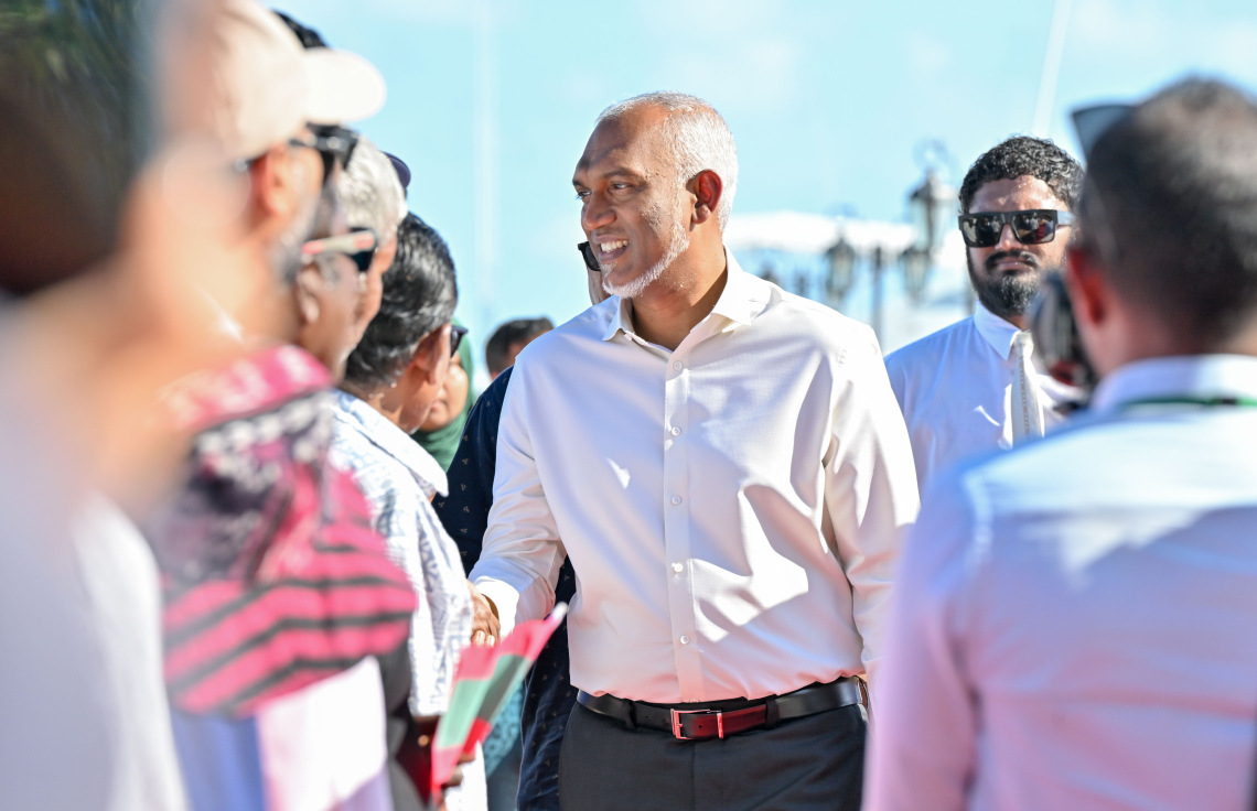 ފުލިދޫގެ ބޯހިޔާވަހިކަމުގެ މައްސަލަ ހައްލުކުރުމަށް، ރައްޔިތުން އެދޭނަމަ ބަނދަރާއެކު ބިން ހިއްކުންވެސް ކުރިޔަށް ގެންދާނަން: ރައީސް