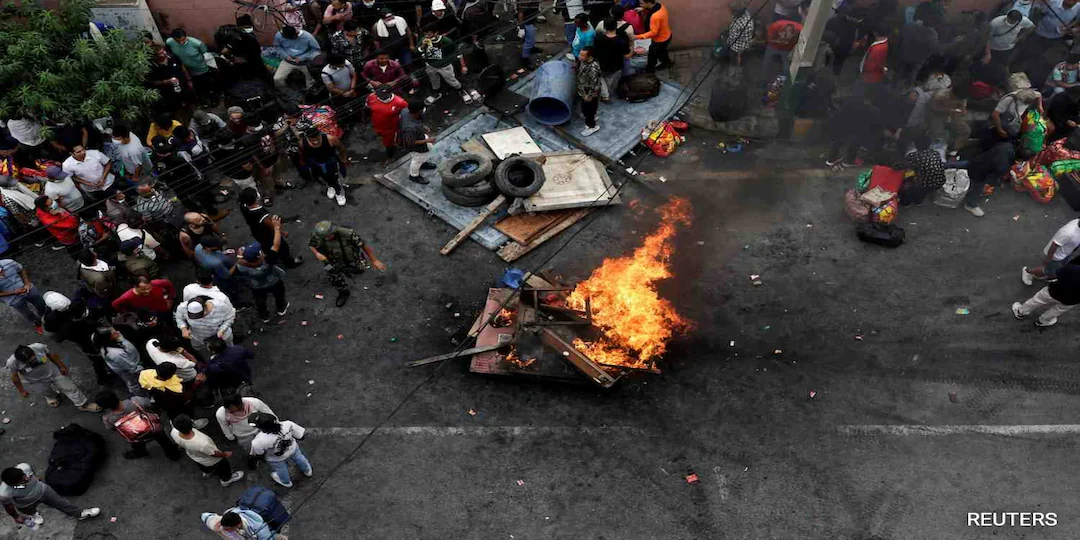 ނޭޕާލްގެ ސަރުކާރާ ދެކޮޅު މުޒާހަރާތަކުގައި 51 މީހަކު މަރުވެއްޖެ