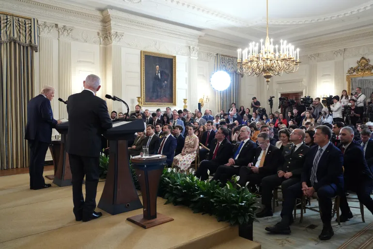 ގާޒާ ހަނގުރާމަ ނިންމާލުމަށް ޓްރަމްޕް 20 ނުކުތާގެ ސުލްހަ ޕްލޭން ހުށަހަޅައިފި