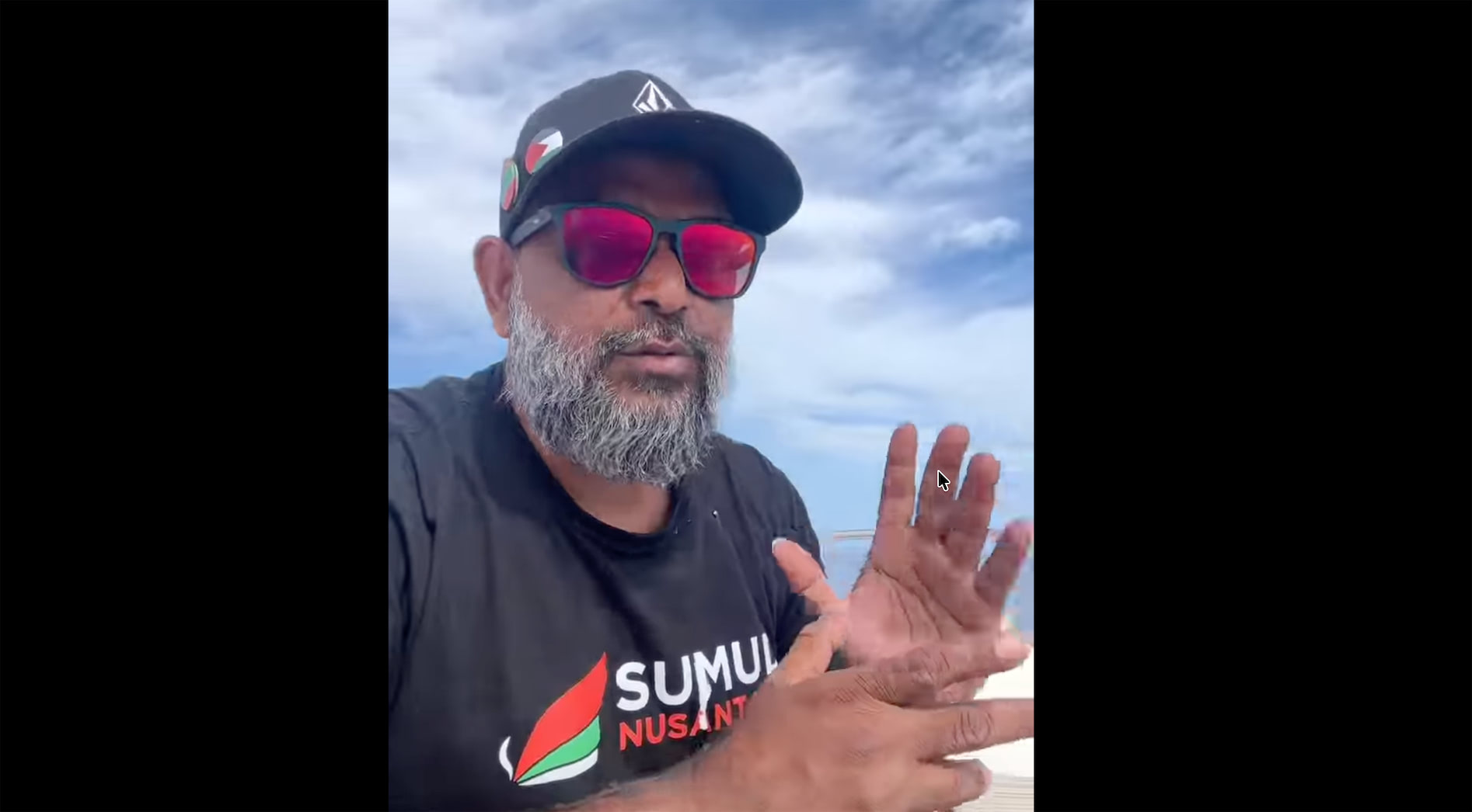 ޣައްޒާއަށް އެހީތެރިވުމަށް ކުރަމުން ގެންދާ ނުރައްކާތެރި ކަނޑު ދަތުރުގައި ހިތްވަރު ގަދަ ދިވެއްސެއް!