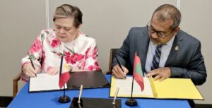 ދިވެހިރާއްޖެއާއި ފިލިޕީންސް ދެމެދު ސިޔާސީ ގުޅުން ވަރުގަދަ ކުރުމާ ގުޅޭ އެއްބަސްވުމެއް