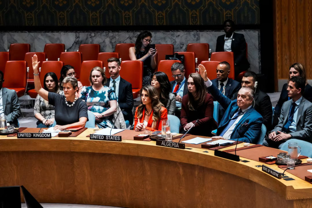 ޣައްޒާގެ ސުލްޙައިގެ ގަރާރަށް އެމެރިކާގެ ވީޓޯ ކުރުމުން، 14 ގައުމު ތާއީދުކުރި ގަރާރު ފޭލްވެއްޖެ