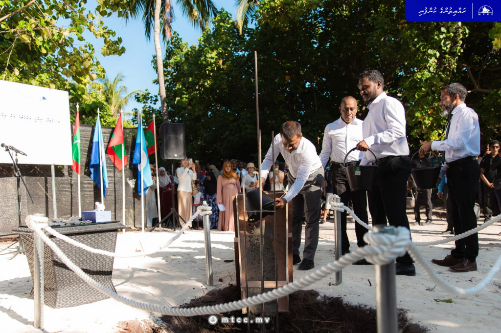 ފެލިދޫ ހޮސްޕިޓަލުގެ 105 މިލިއަން ރުފިޔާގެ އައު އިމާރާތުގެ މަސައްކަތް ފަށައިފި