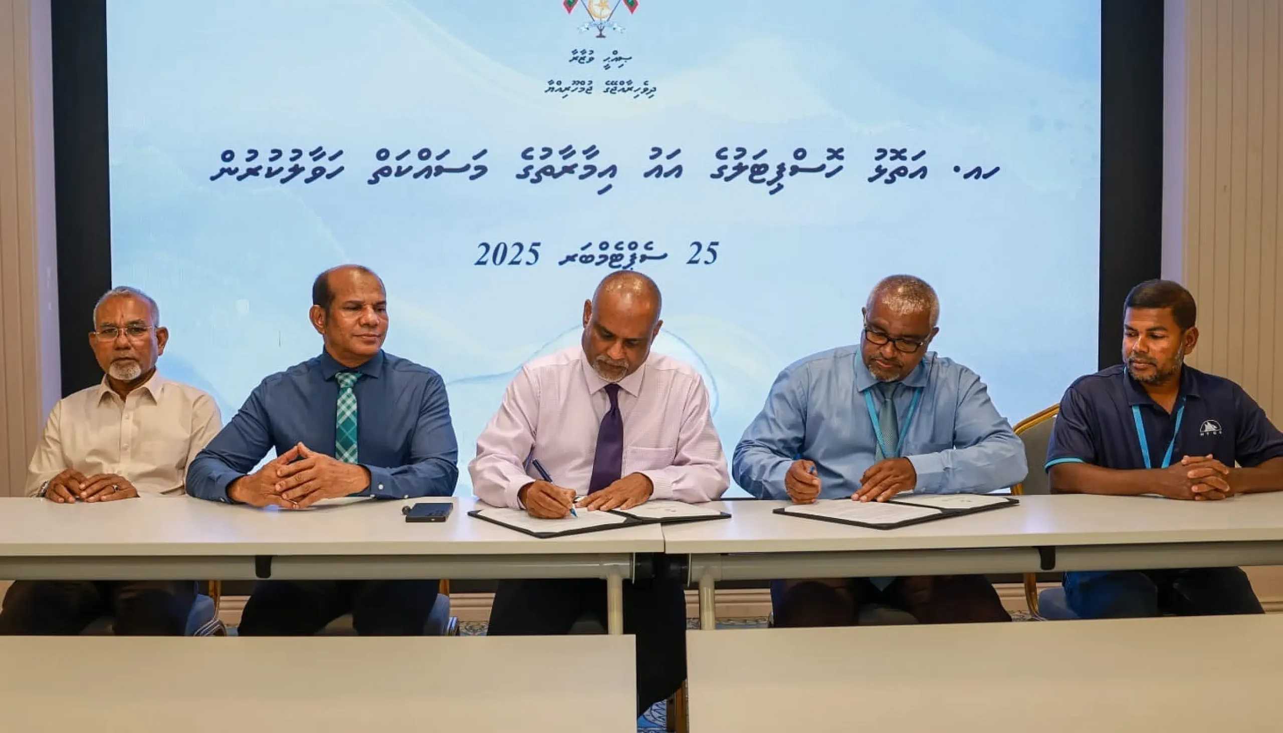 ދިއްދޫގައި 185.6 މިލިއަން ރުފިޔާގެ ފަސް ބުރީގެ ހޮސްޕިޓަލެއް އެޅުމަށް އެމްޓީސީސީއާ ހަވާލުކޮށްފި