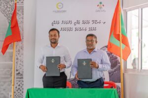 ވިލުފުށި މަގު ހެދުމުގެ ދެވަނަ ފިޔަވަހީގެ މަޝްރޫޢުގެ އެއްބަސްވުމުގައި ސޮއިކޮށްފި